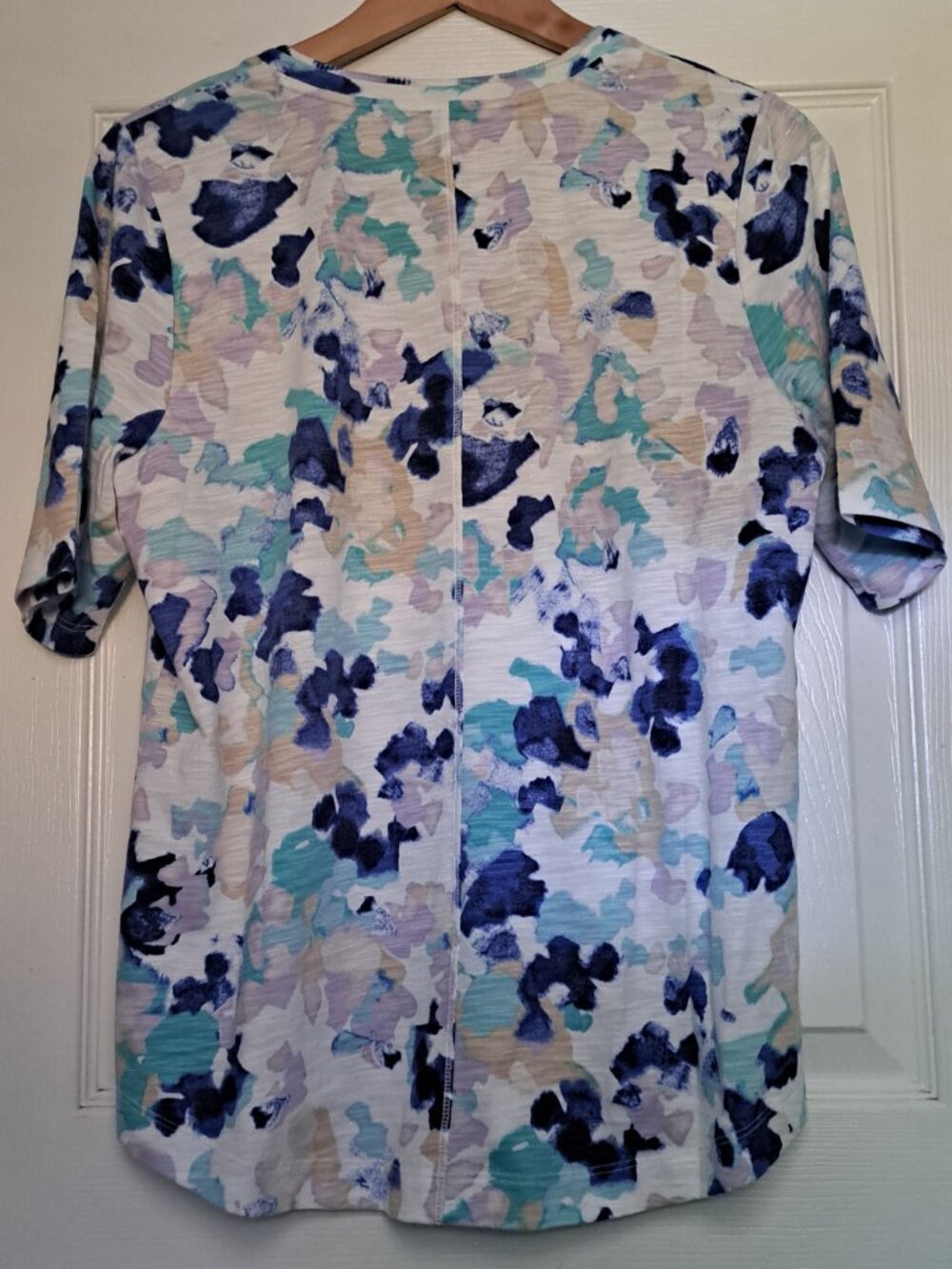 Chico's Tee Women small 1 floral Short Sleeve Cotton blend V Neck Casual Top NWT - Picture 7 of 12